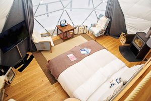 Whitepod room Swiss Alpine Experience, Planify, Group travel Itinerary Solution